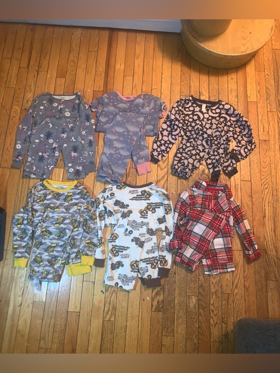 Carters kirkland george Other - Kids pjs boys and girls 4t-12